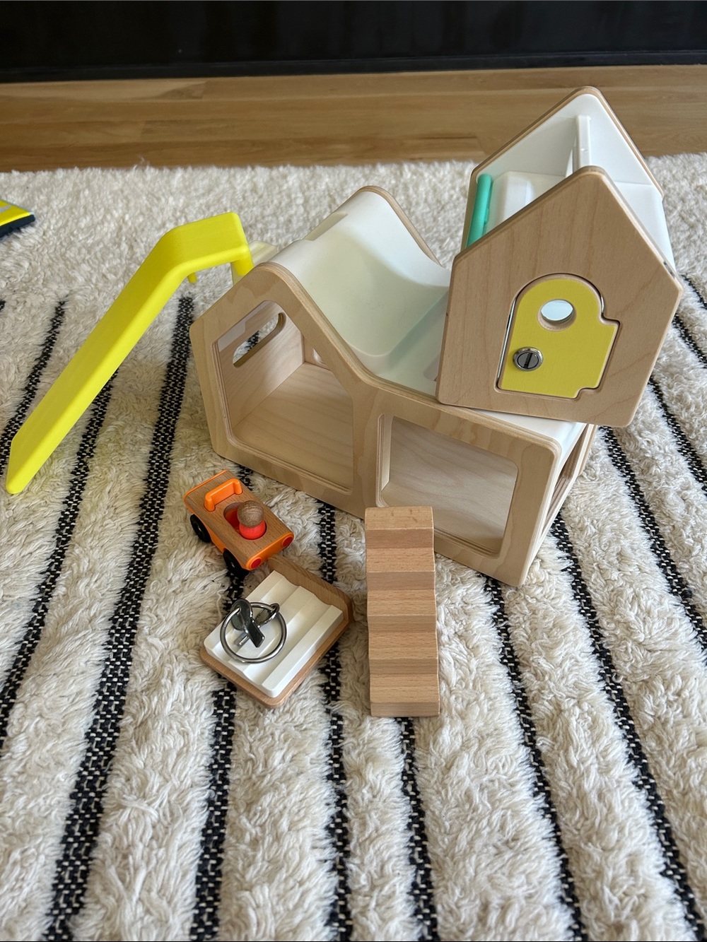 Lovevery Wooden modular Playhouse Set
